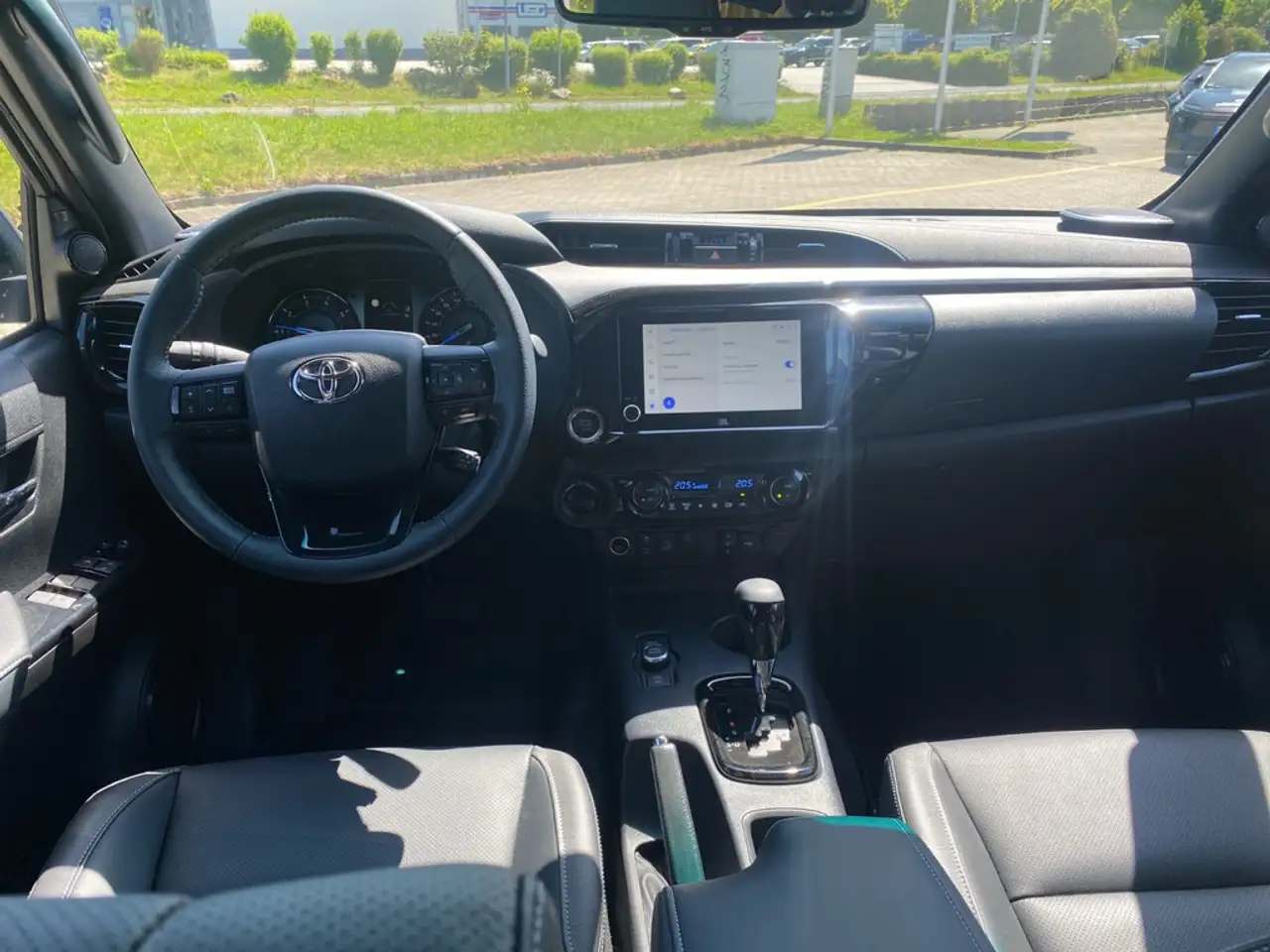 Toyota Hilux 10