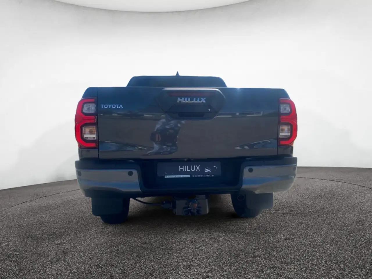 Toyota Hilux 5