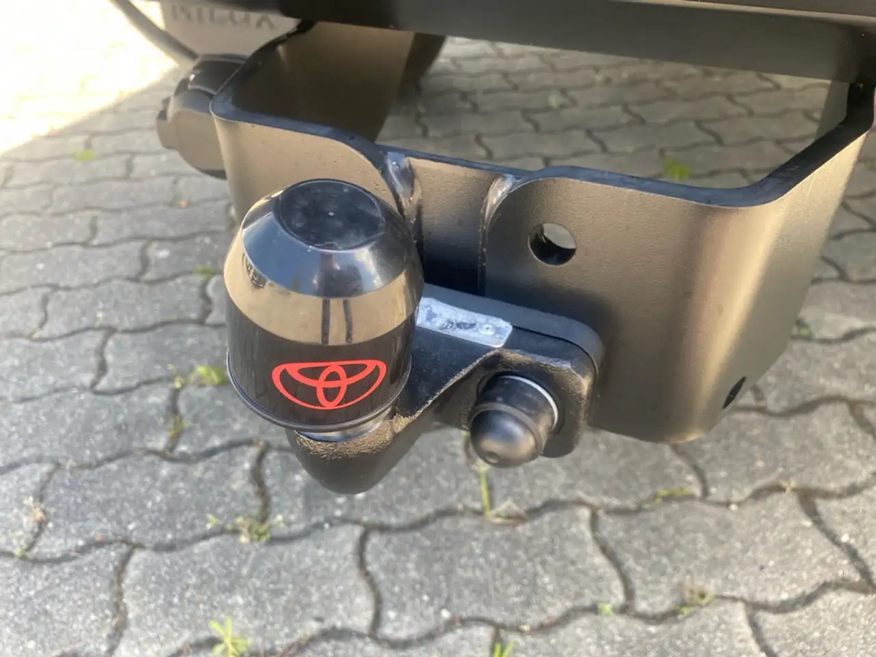Toyota Hilux 13