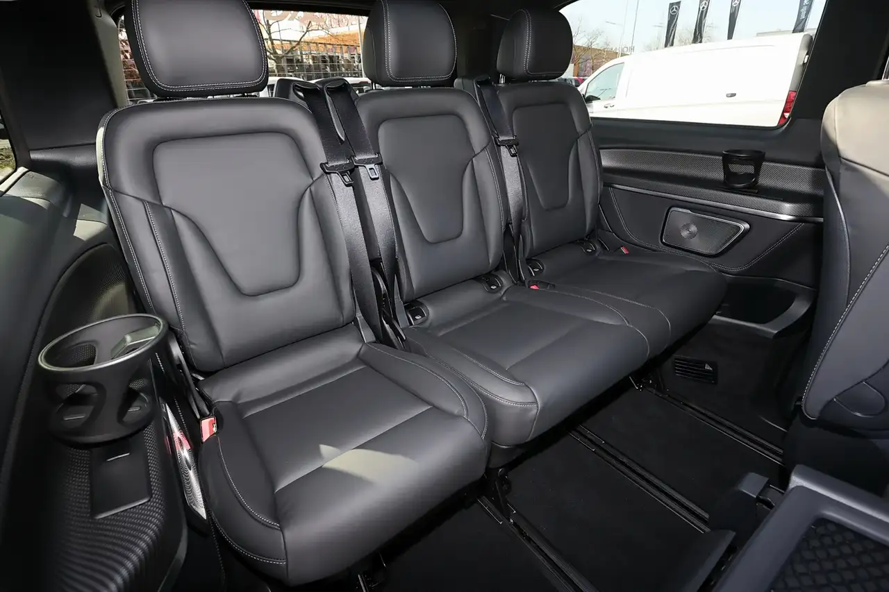 Mercedes-Benz V 300 6