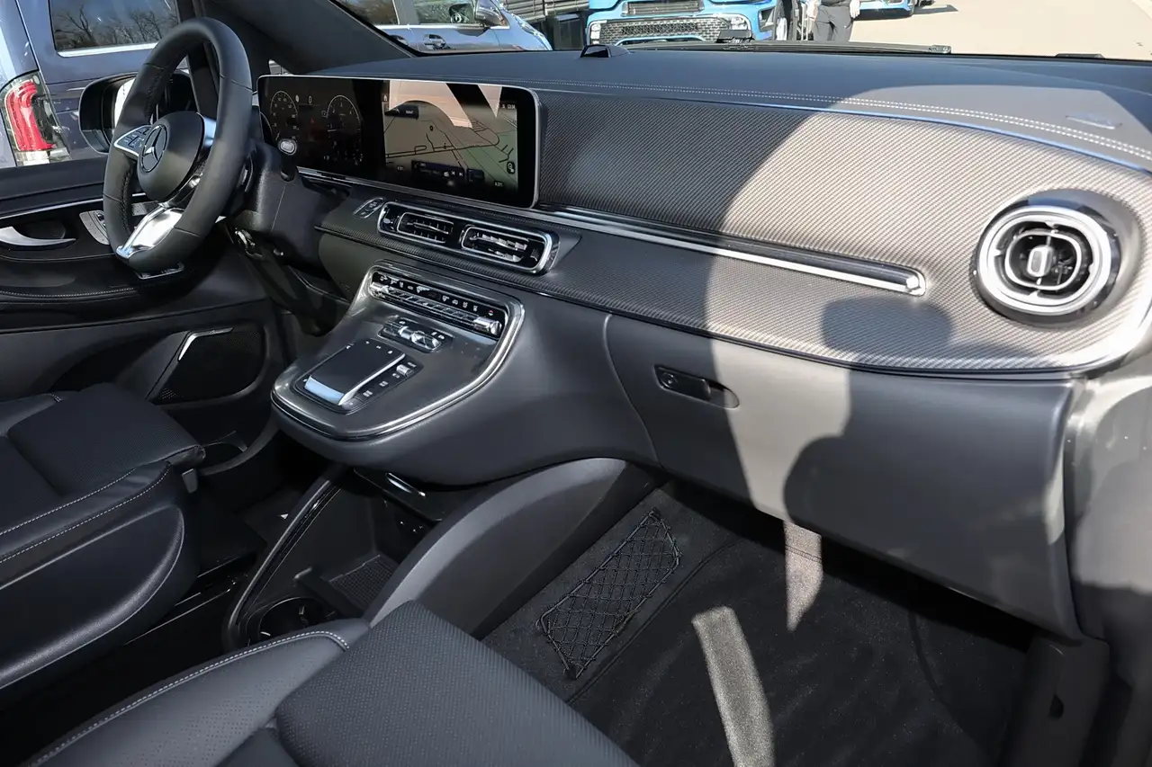 Mercedes-Benz V 300 9