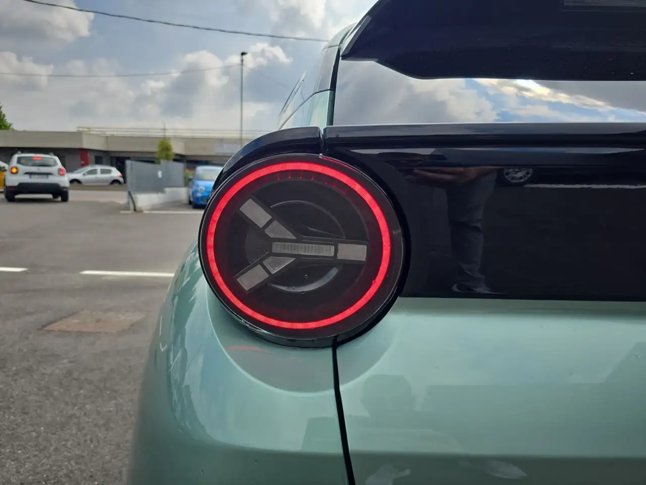 Lancia Ypsilon 11