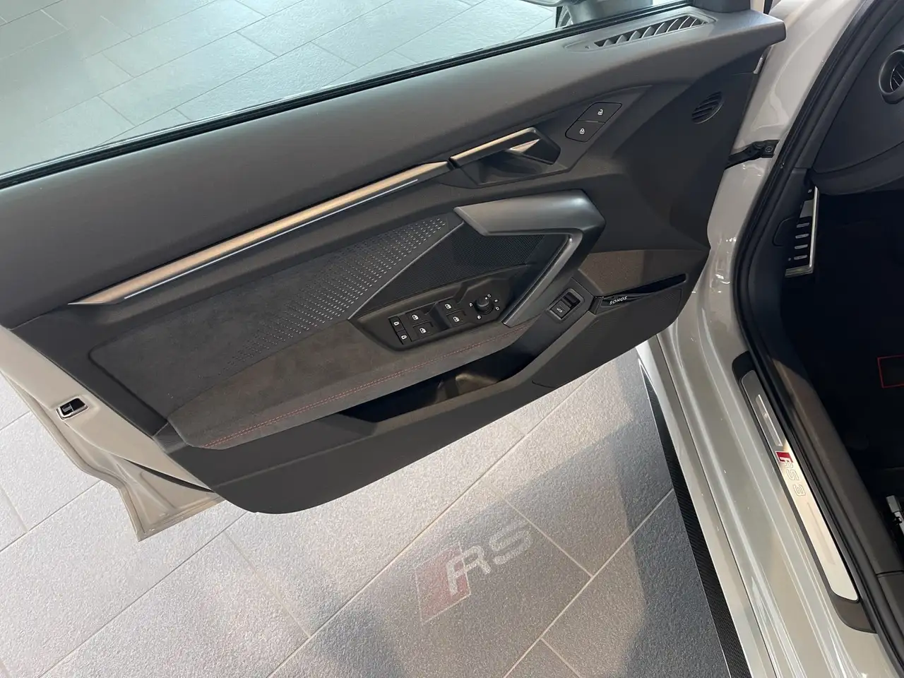 Audi RS3 10