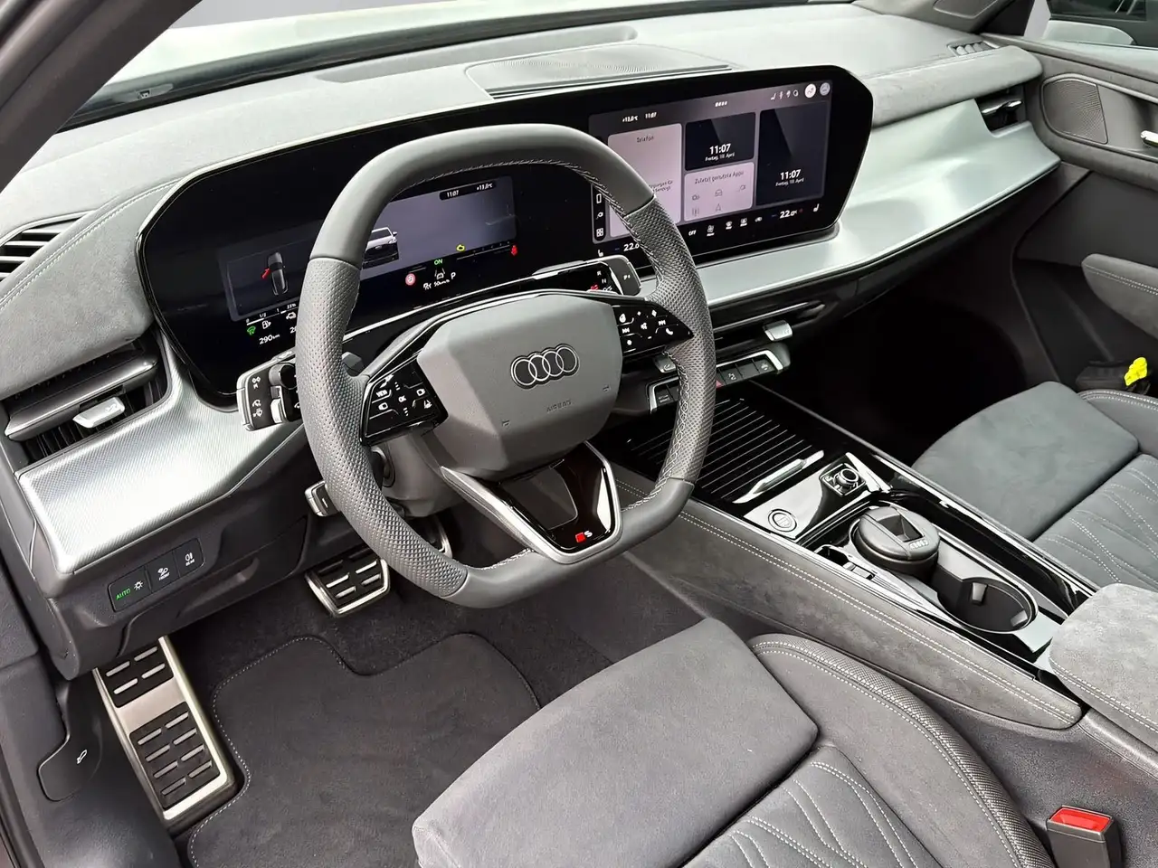 Audi Q3 7