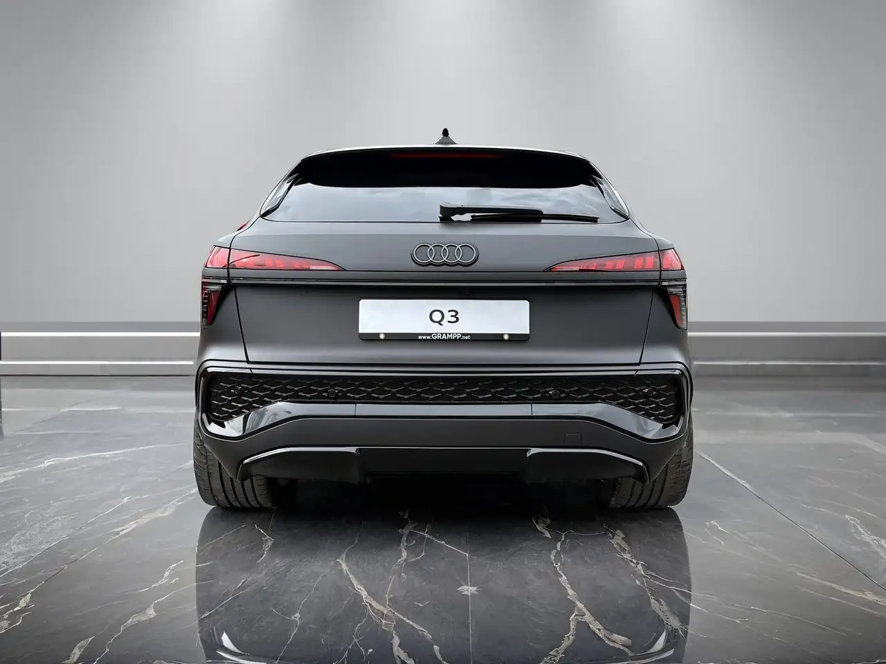 Audi Q3 12