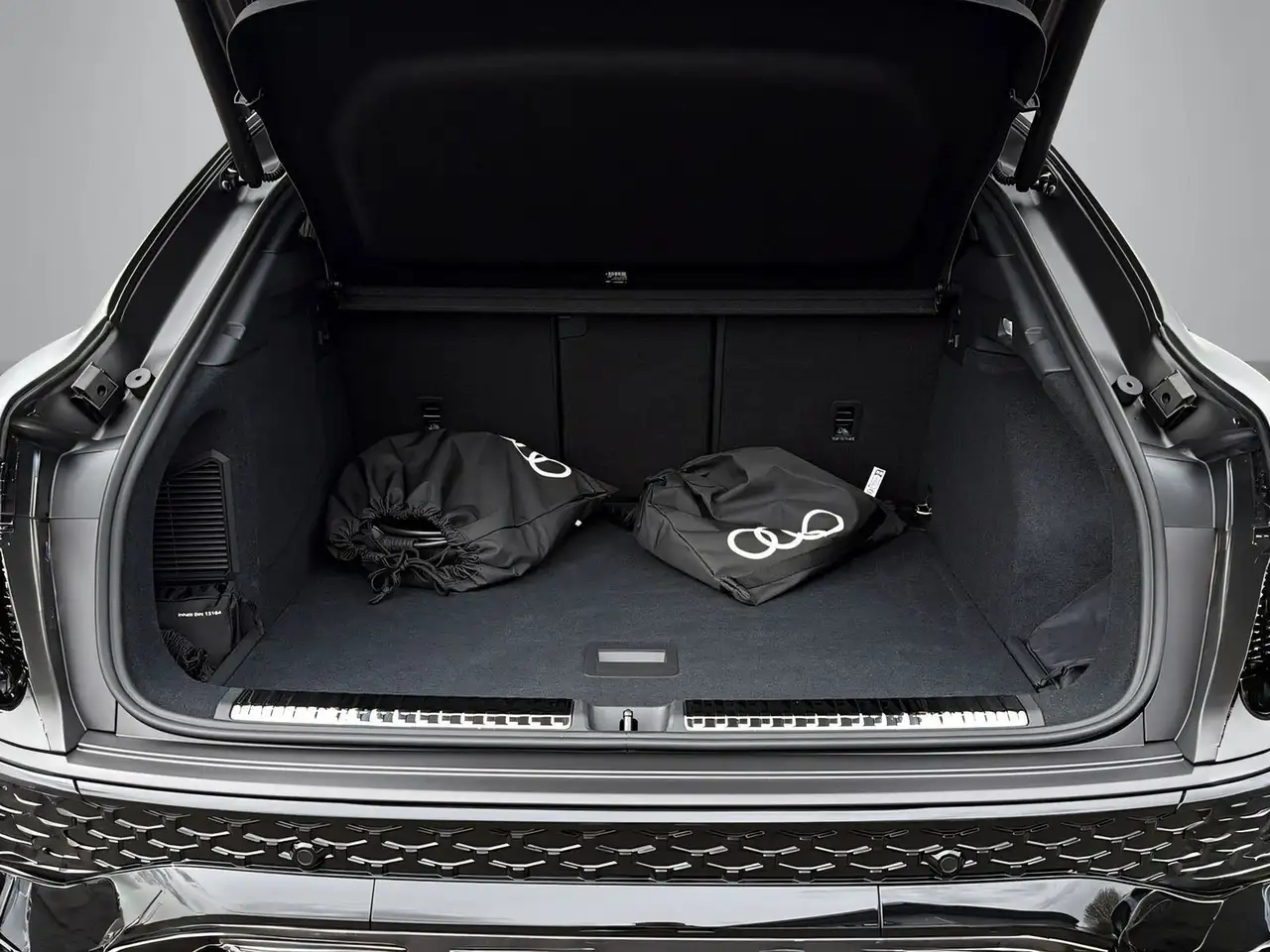 Audi Q3 13