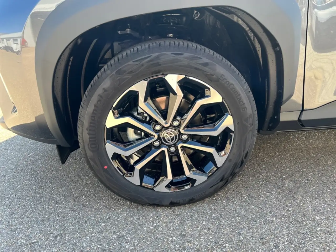 Toyota Yaris 8