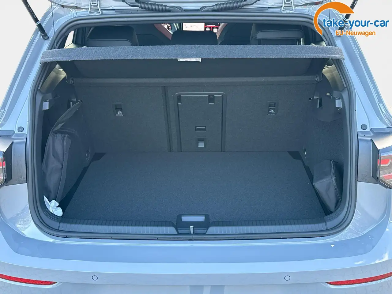 Volkswagen Golf 11