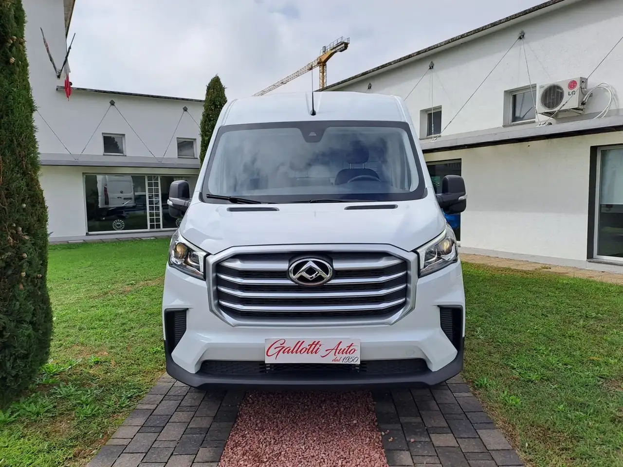 Maxus Deliver 9 2