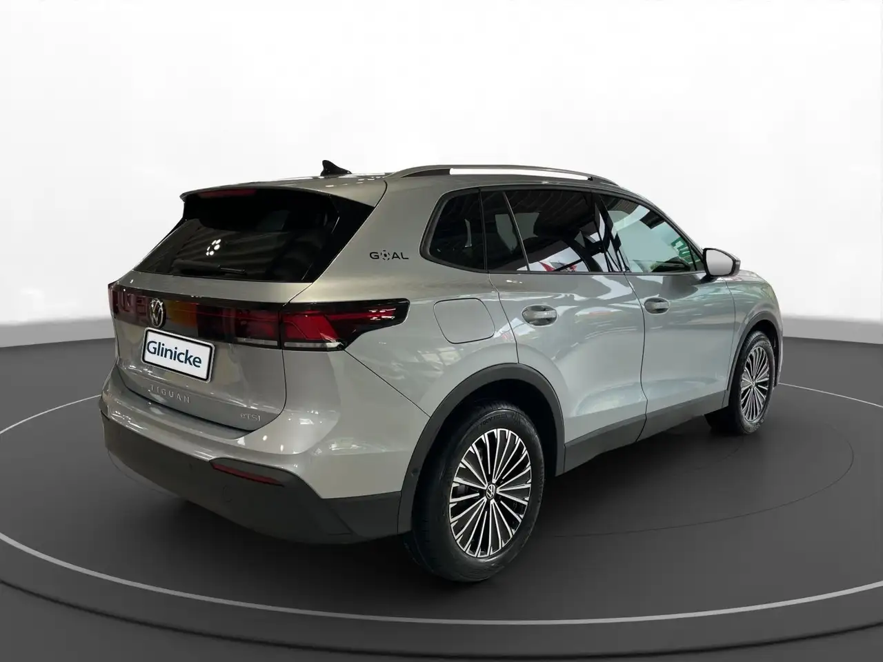 Volkswagen Tiguan 2