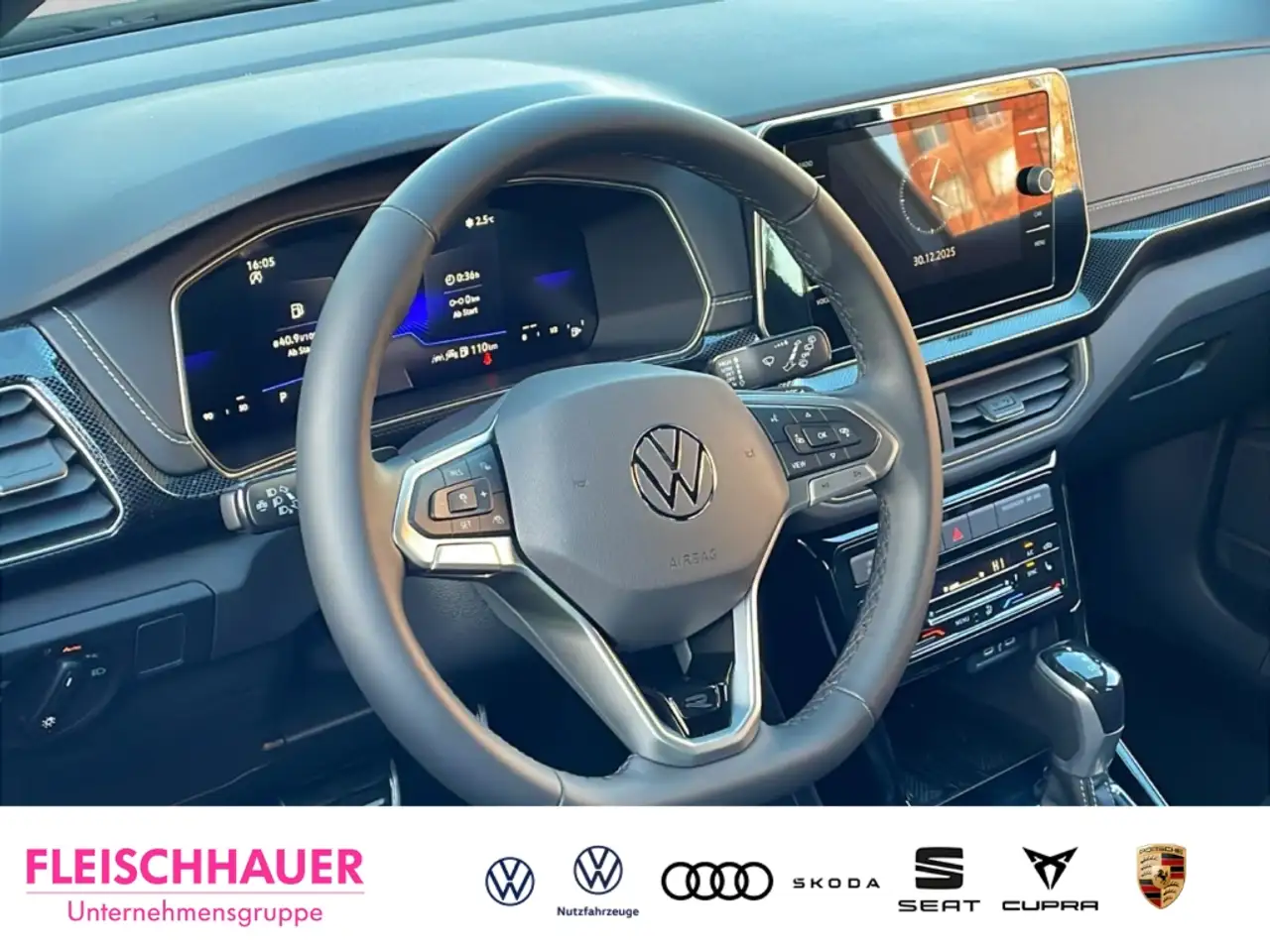 Volkswagen T-Cross 13
