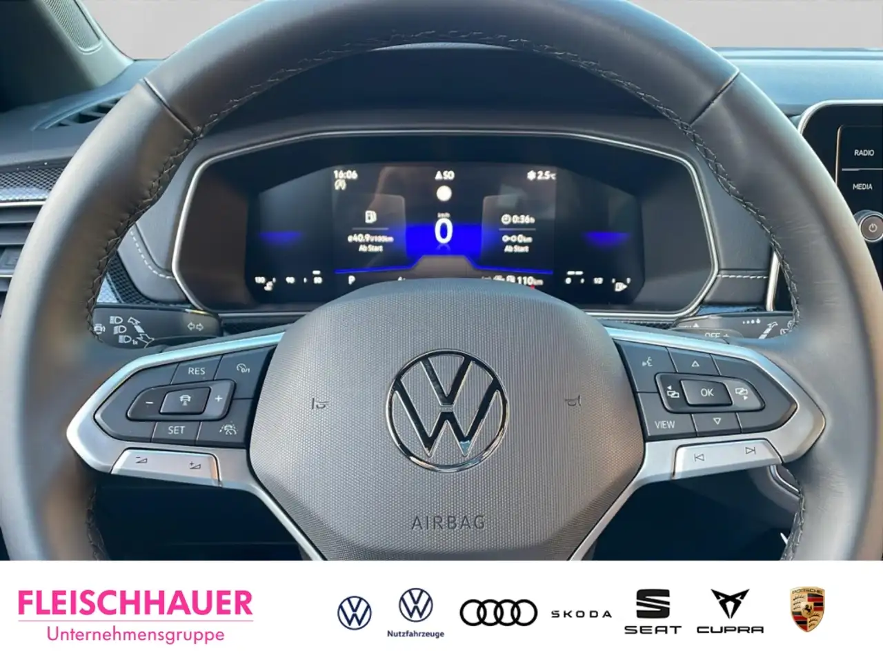 Volkswagen T-Cross 14