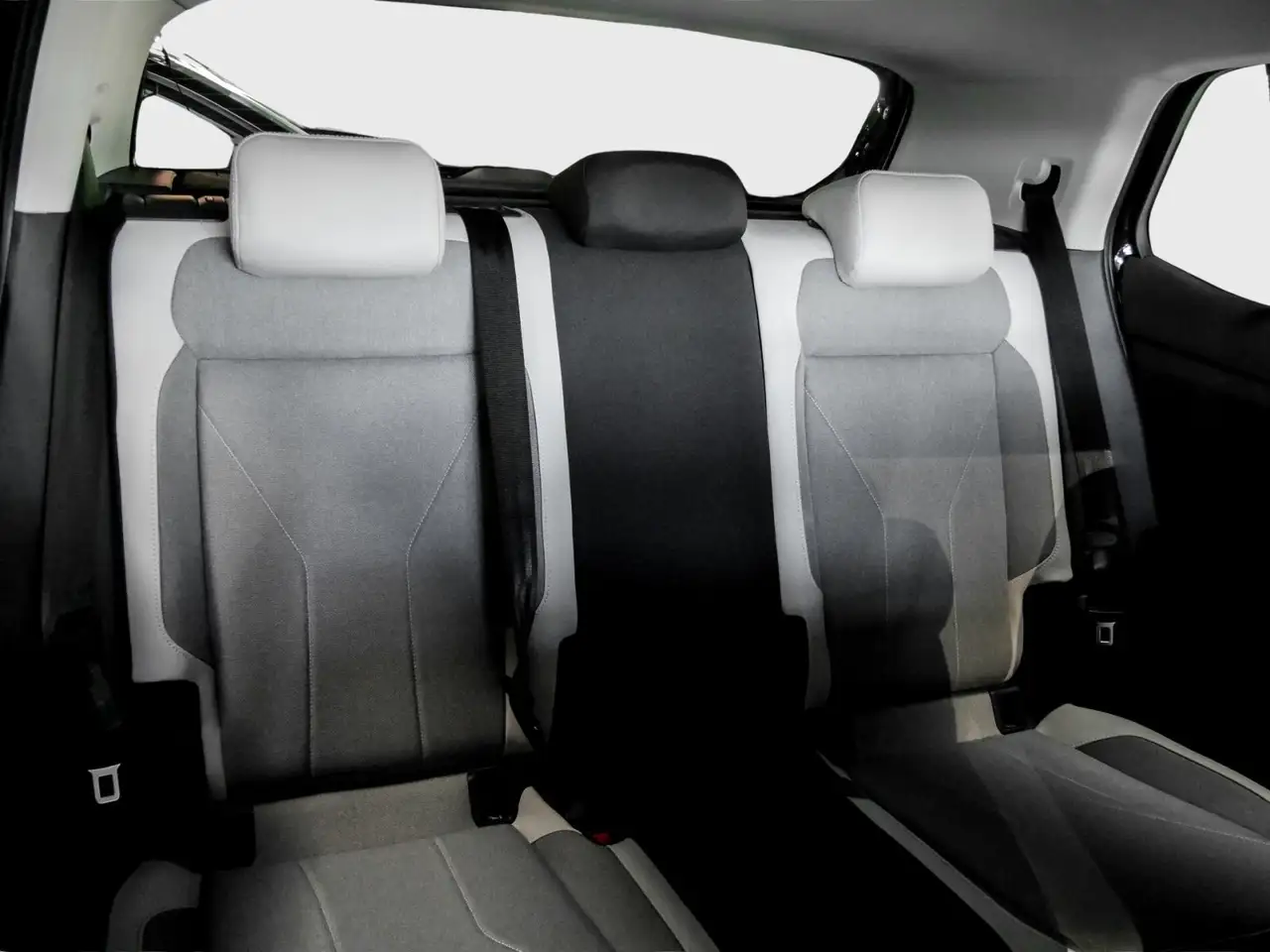 Volkswagen T-Cross 4