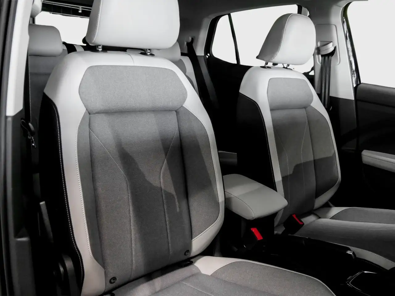 Volkswagen T-Cross 6