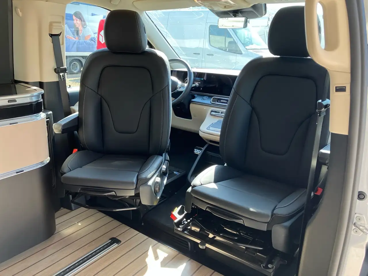 Mercedes-Benz V 250 16