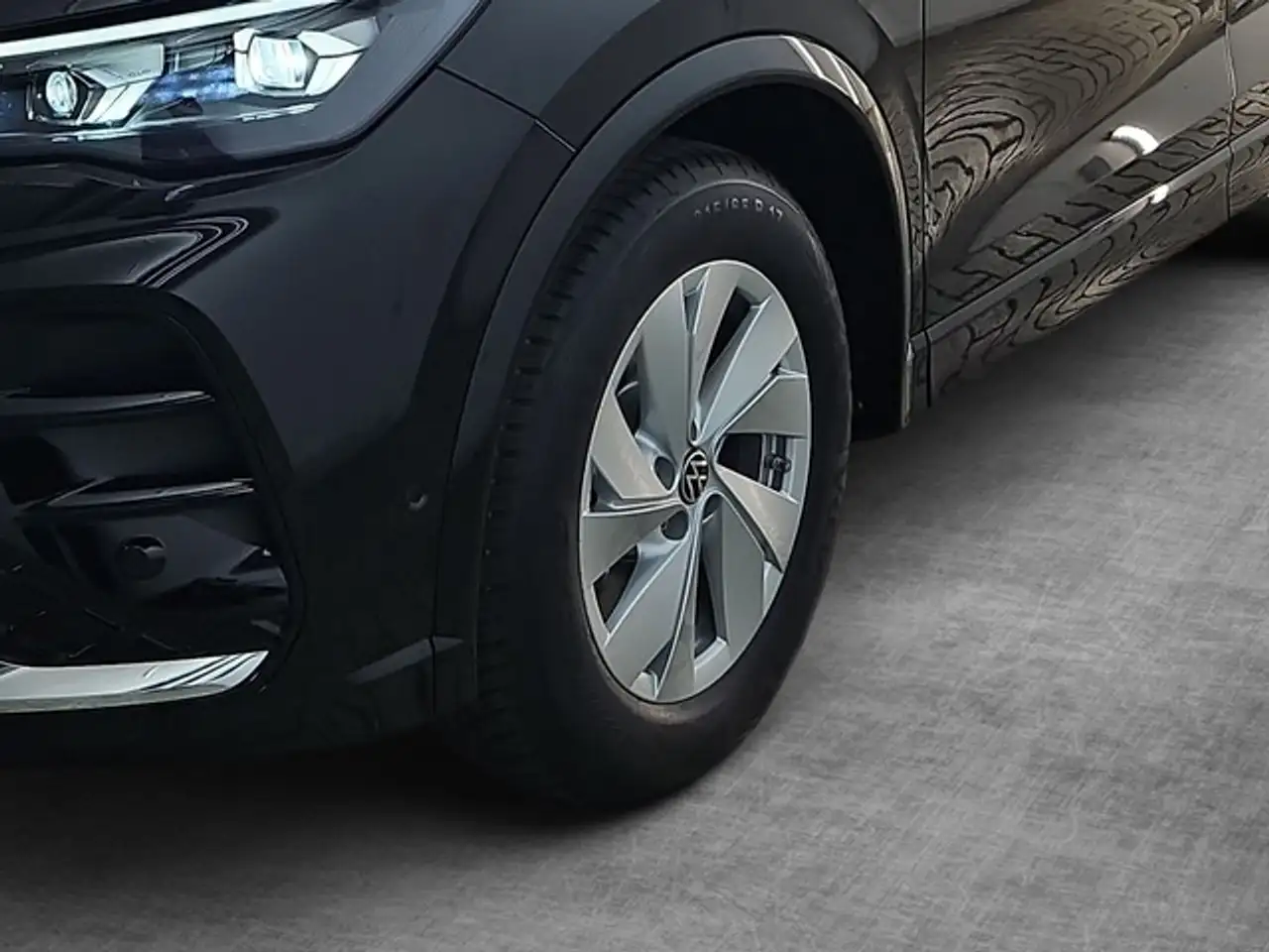 Volkswagen Tiguan 4