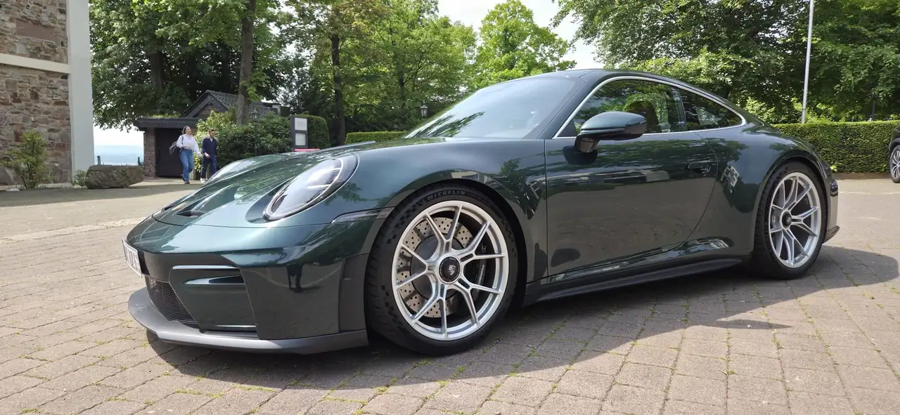 Porsche 992 2