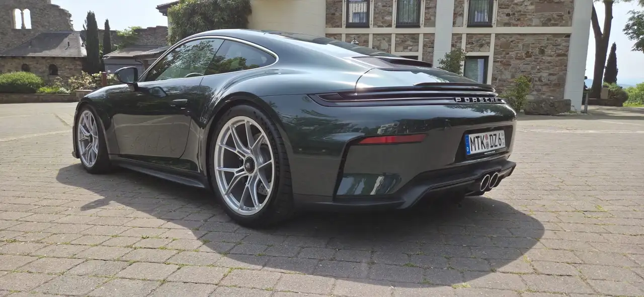Porsche 992 5