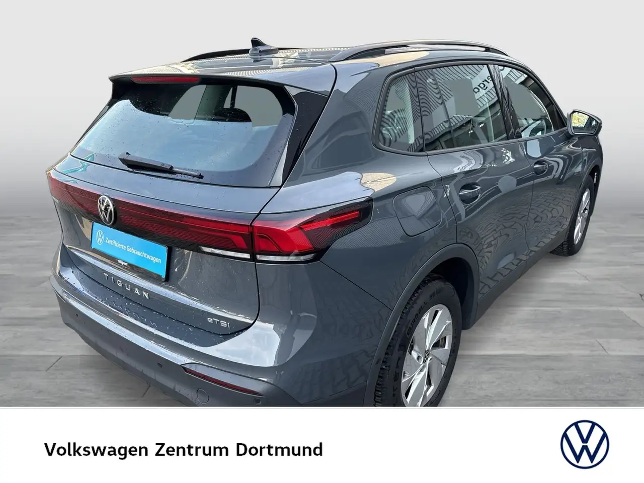 Volkswagen Tiguan 5