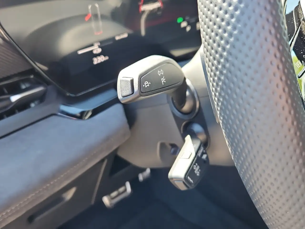 Audi e-tron 16