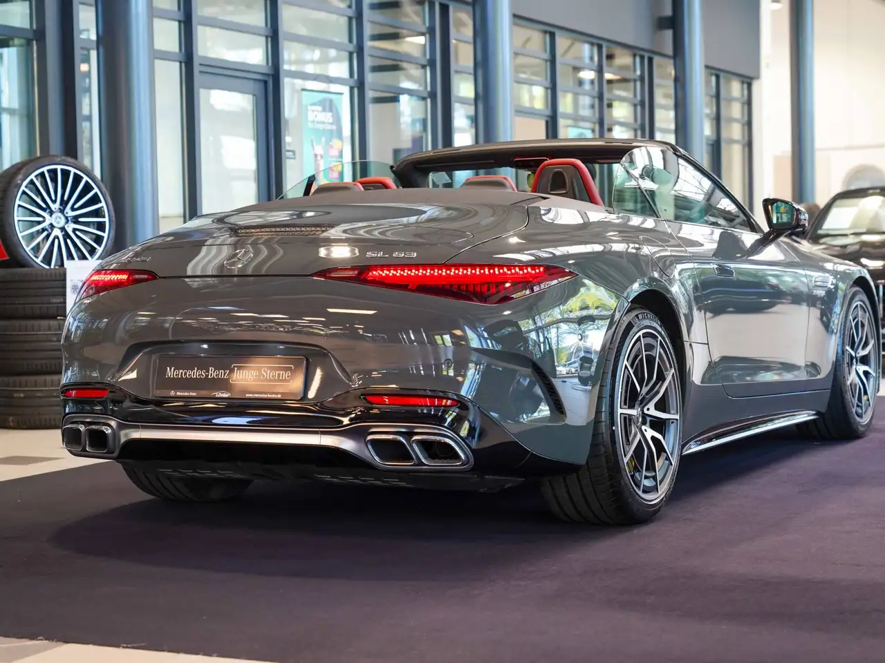 Mercedes-Benz SL 63 4