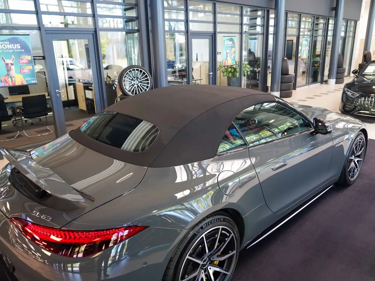 Mercedes-Benz SL 63 5