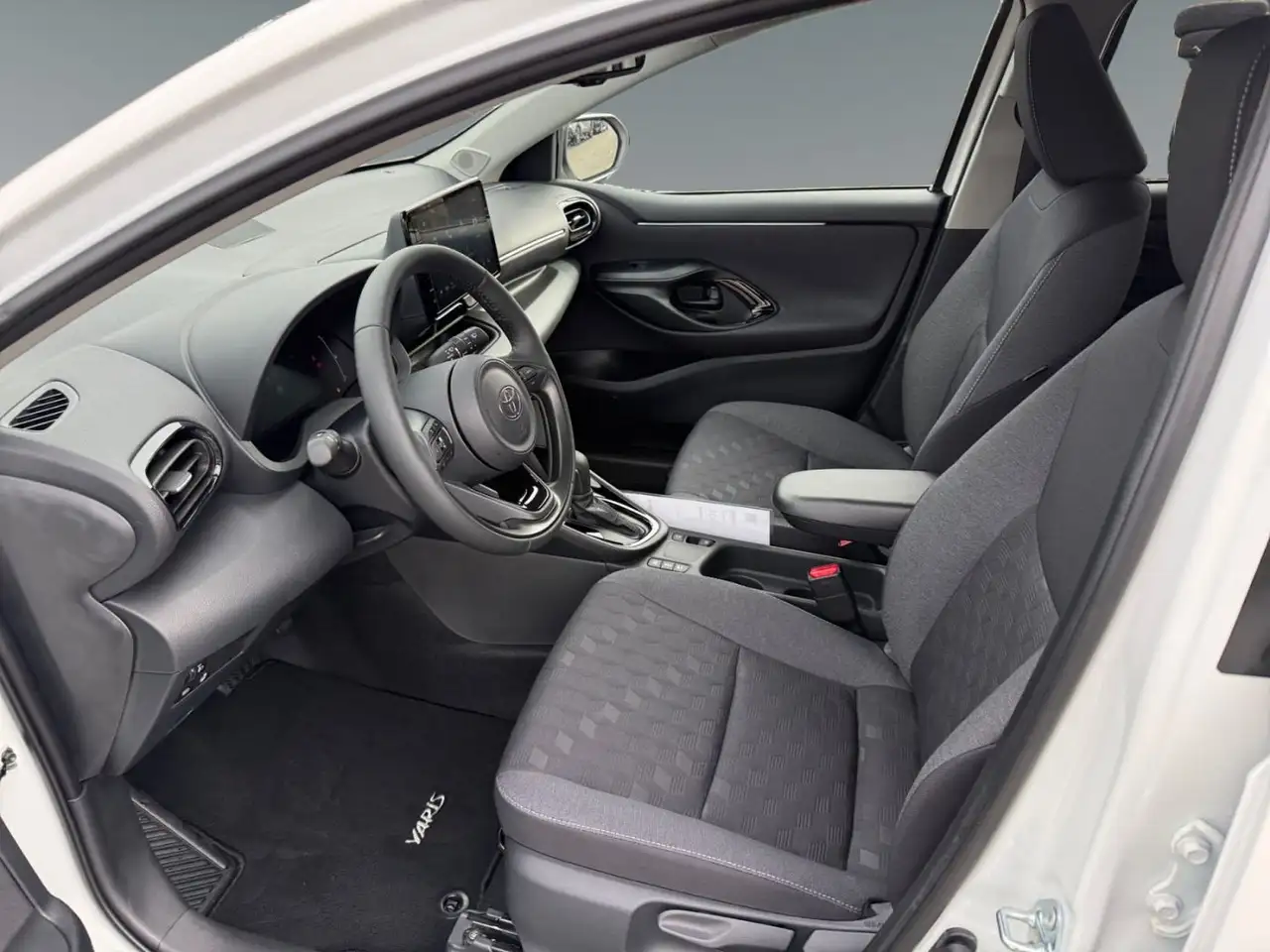 Toyota Yaris 10
