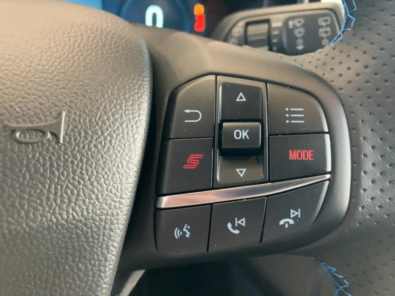 Ford Focus 16