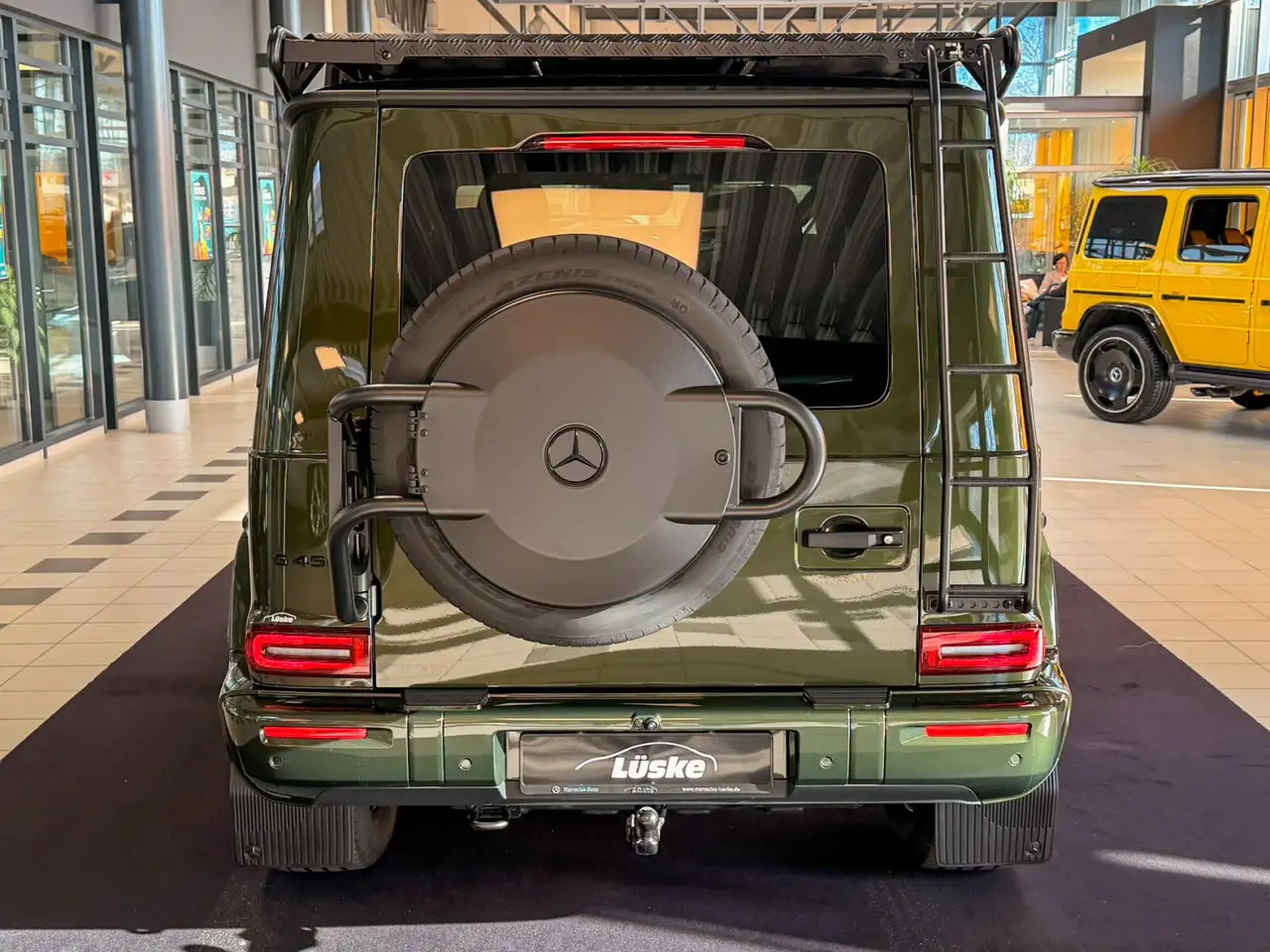 Mercedes-Benz G 450 4
