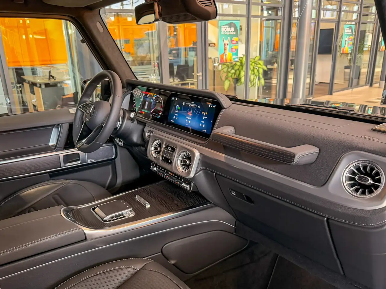 Mercedes-Benz G 450 9