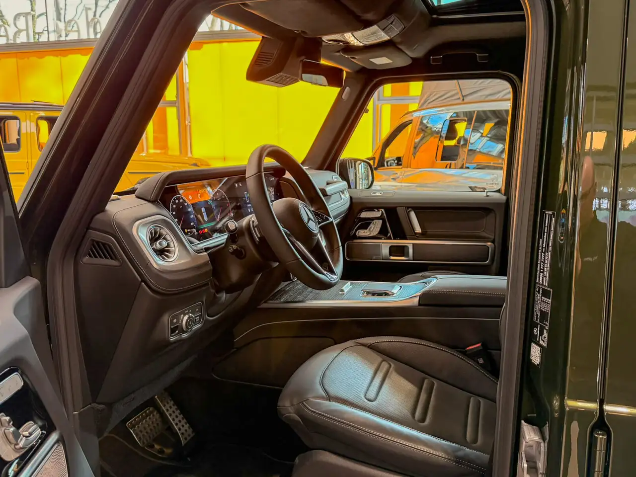 Mercedes-Benz G 450 15