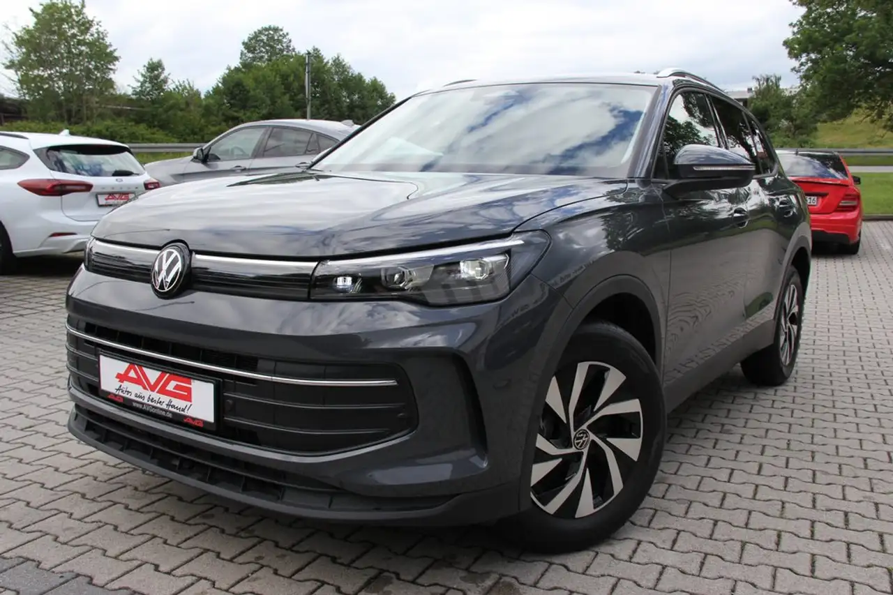 Volkswagen Tiguan 6