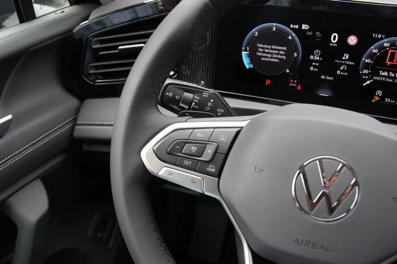 Volkswagen Tiguan 7