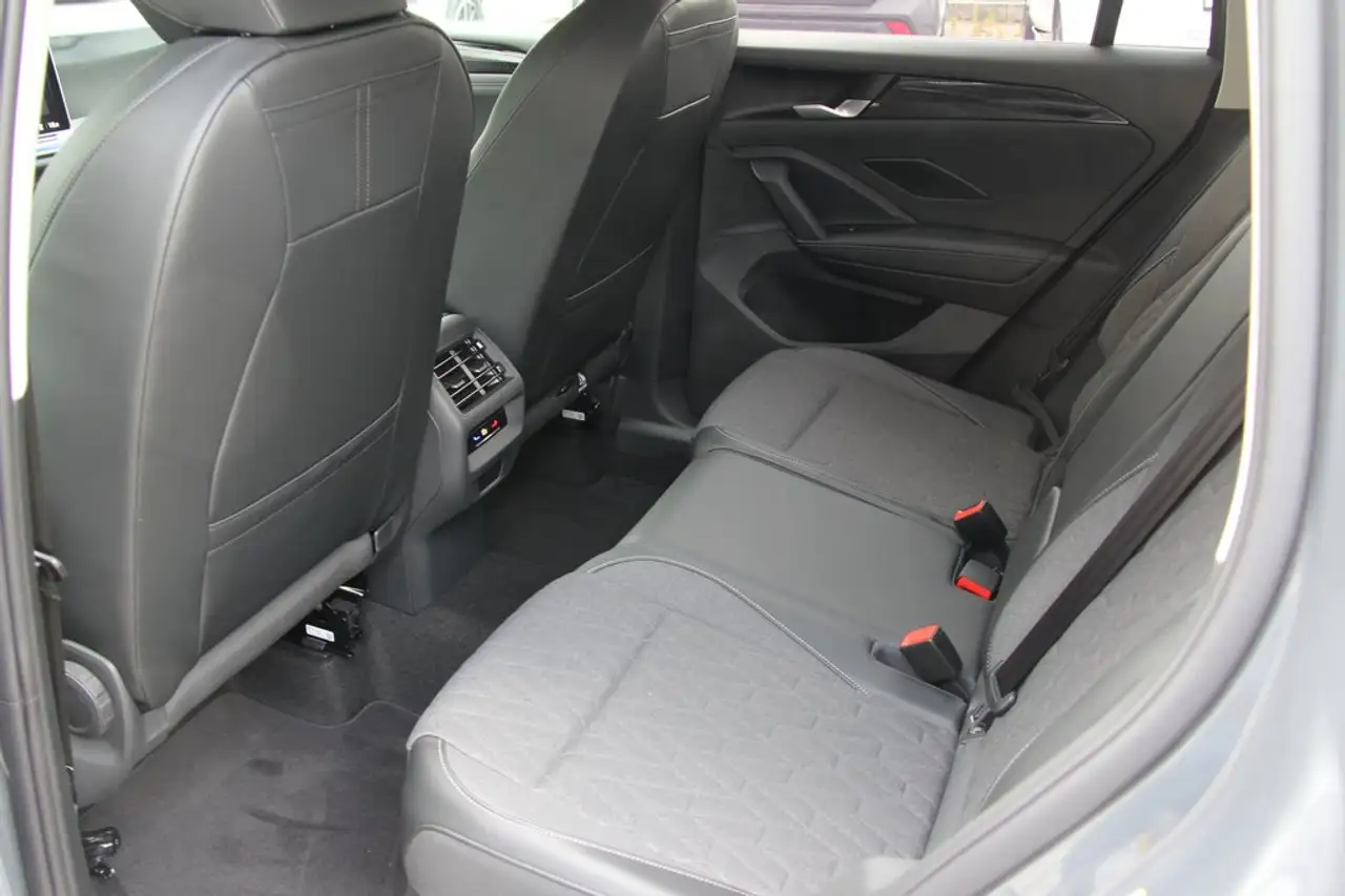 Volkswagen Tiguan 16