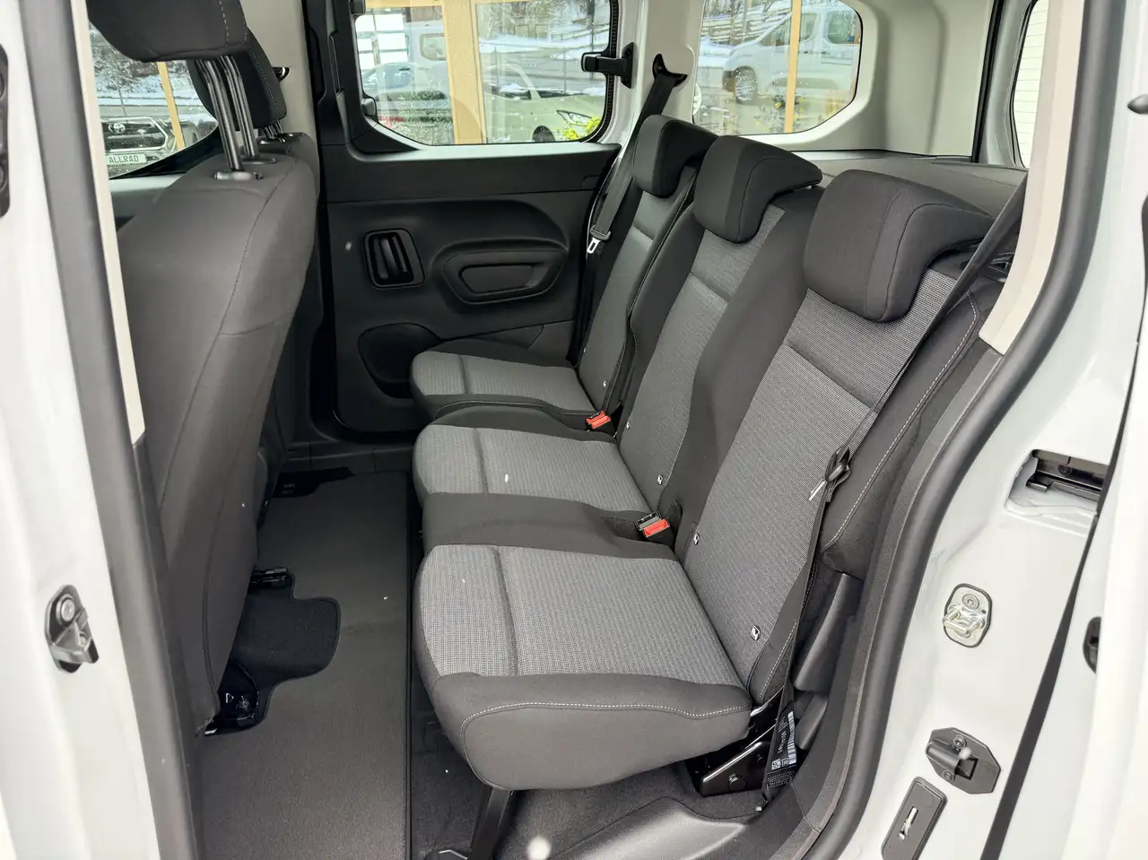 Toyota Proace 6