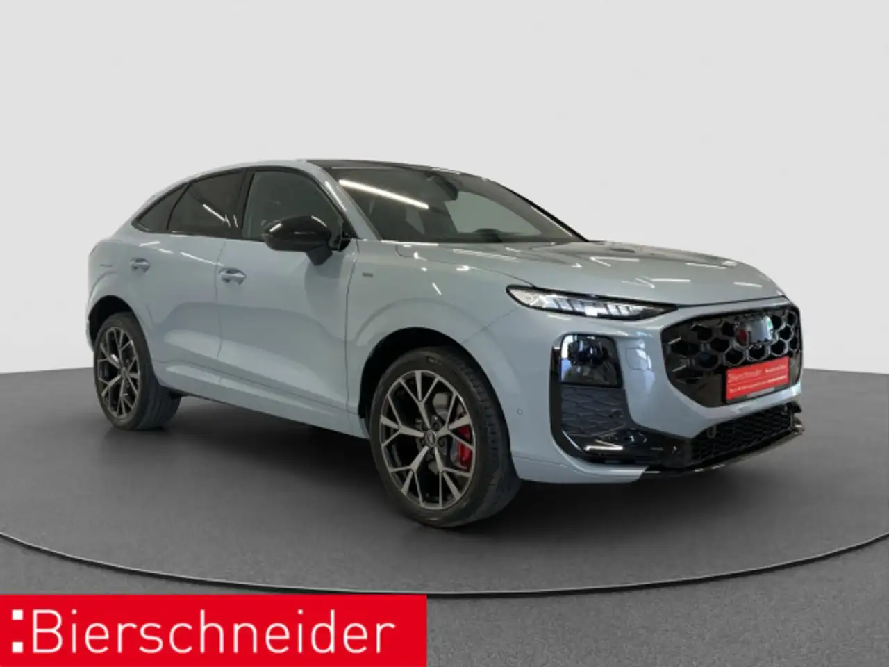 Audi Q3 5