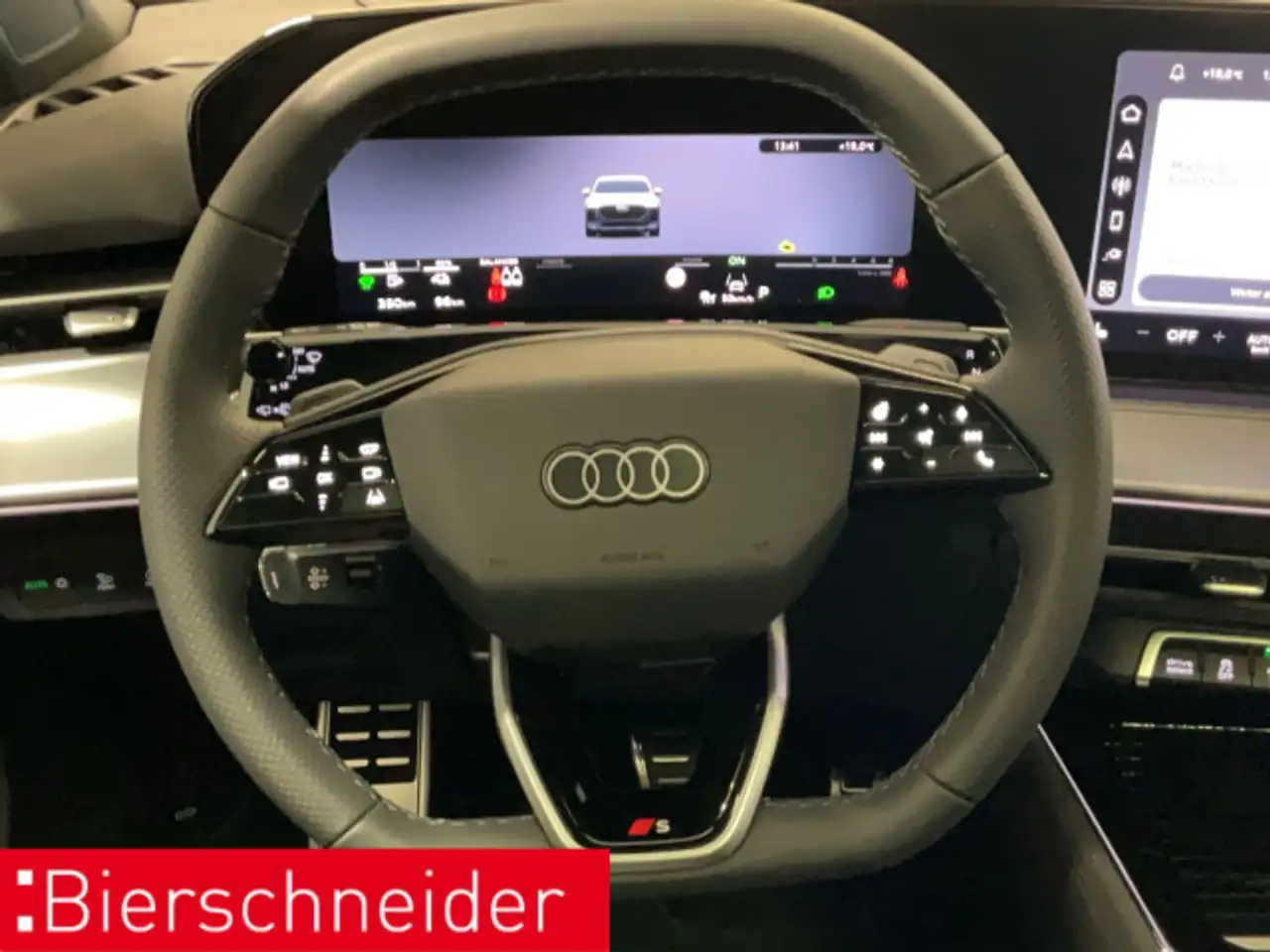Audi Q3 12
