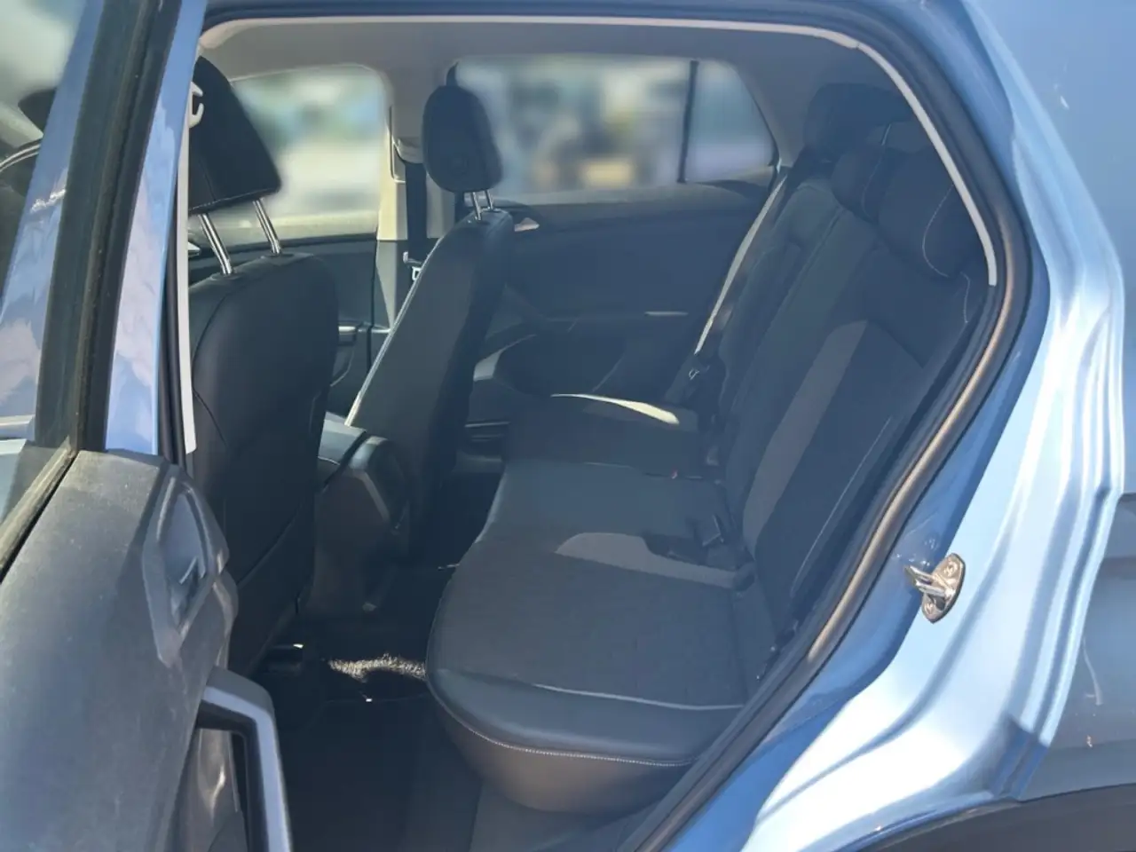 Volkswagen T-Cross 11