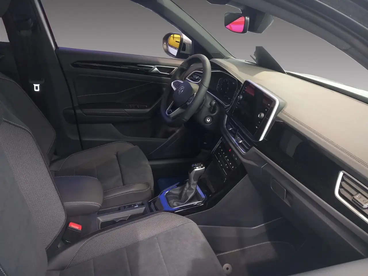 Volkswagen T-Roc 7