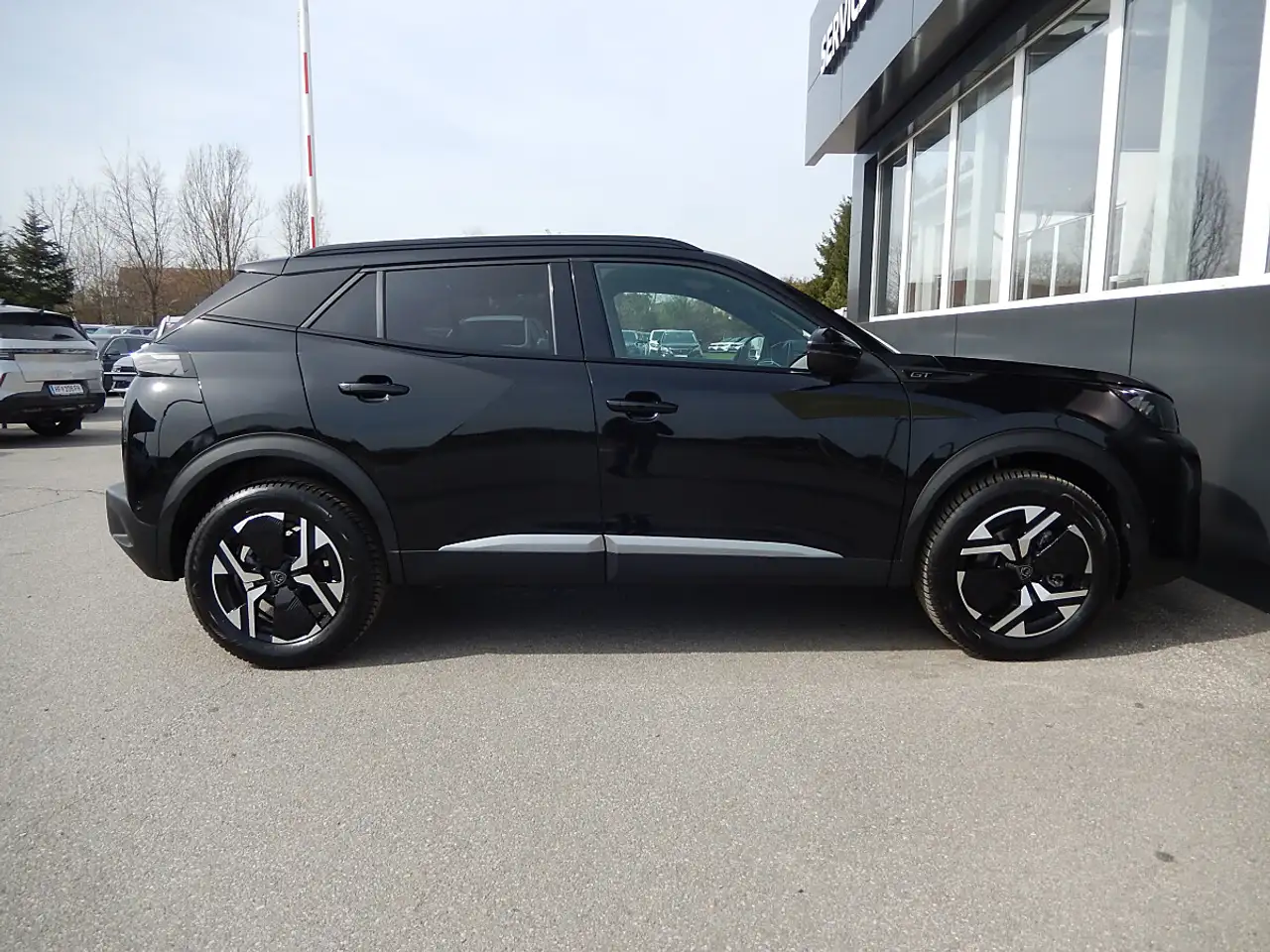 Peugeot 2008 5