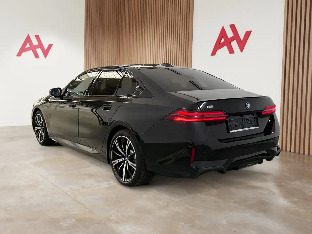 BMW i5 10