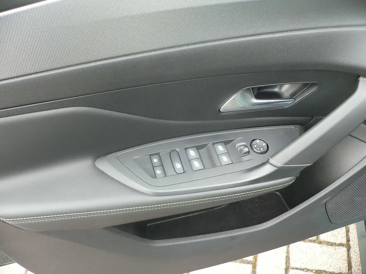 Peugeot 308 5