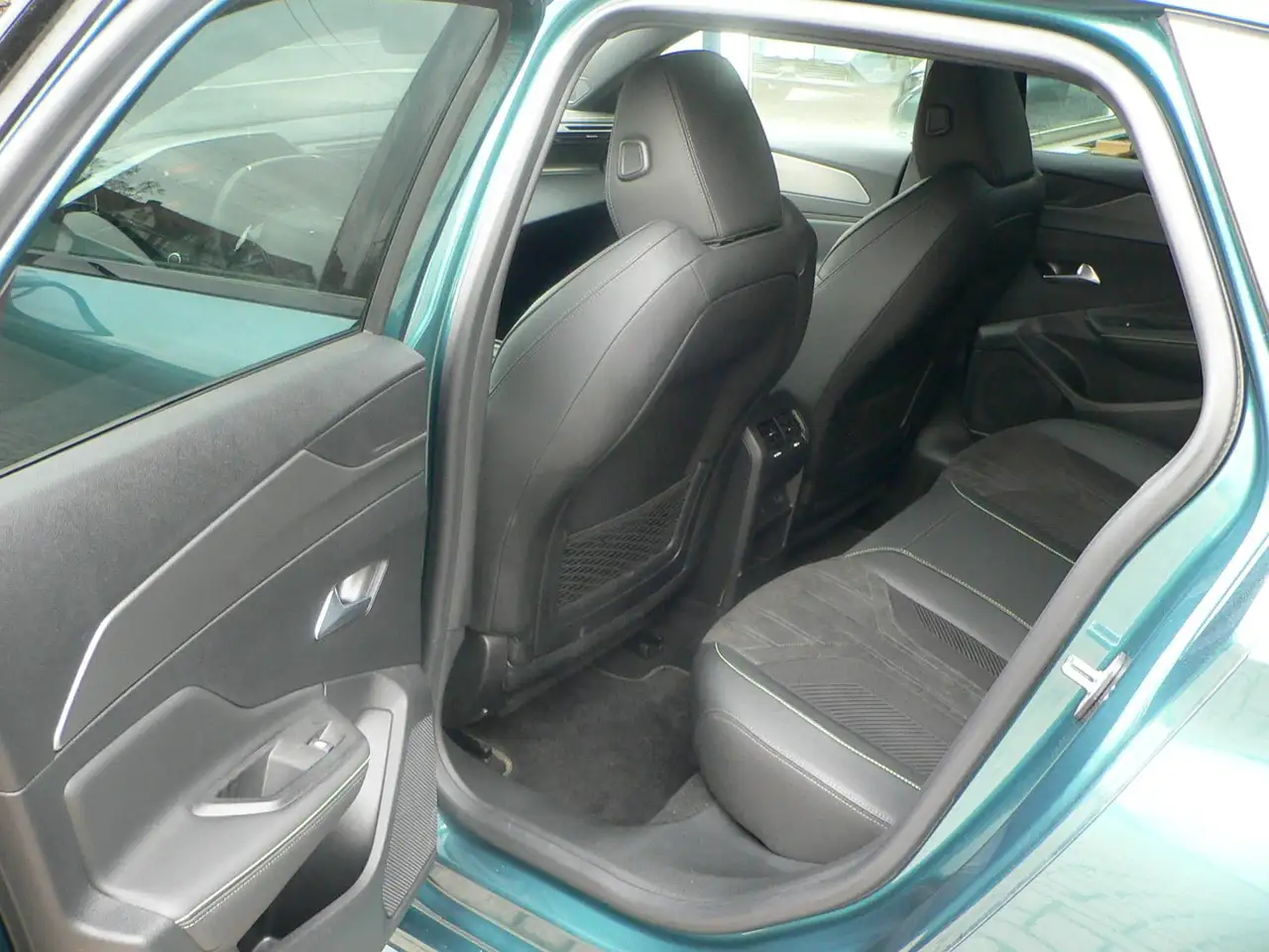 Peugeot 308 7