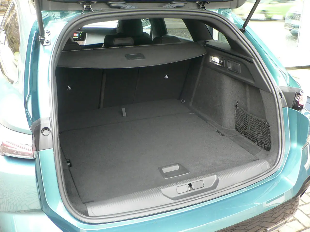 Peugeot 308 8