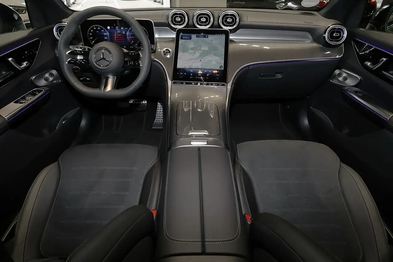Mercedes-Benz GLC 300 5