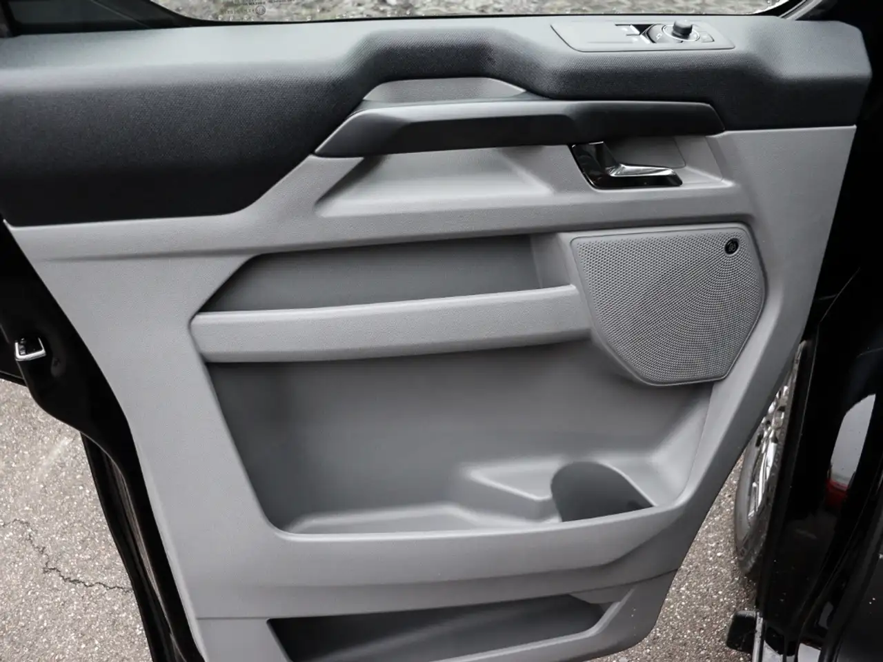 Ford Tourneo 10