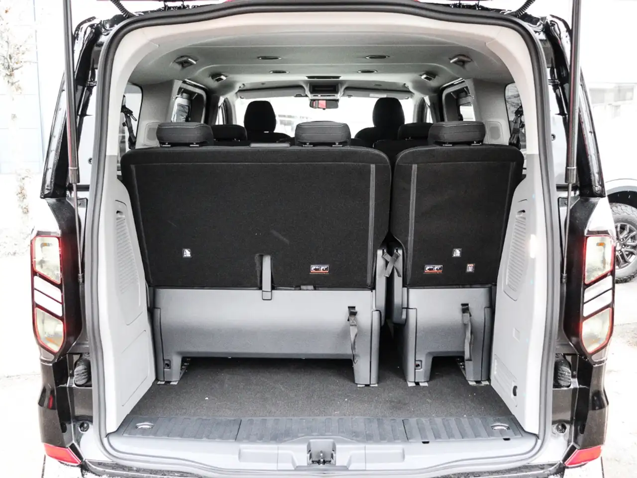 Ford Tourneo 15