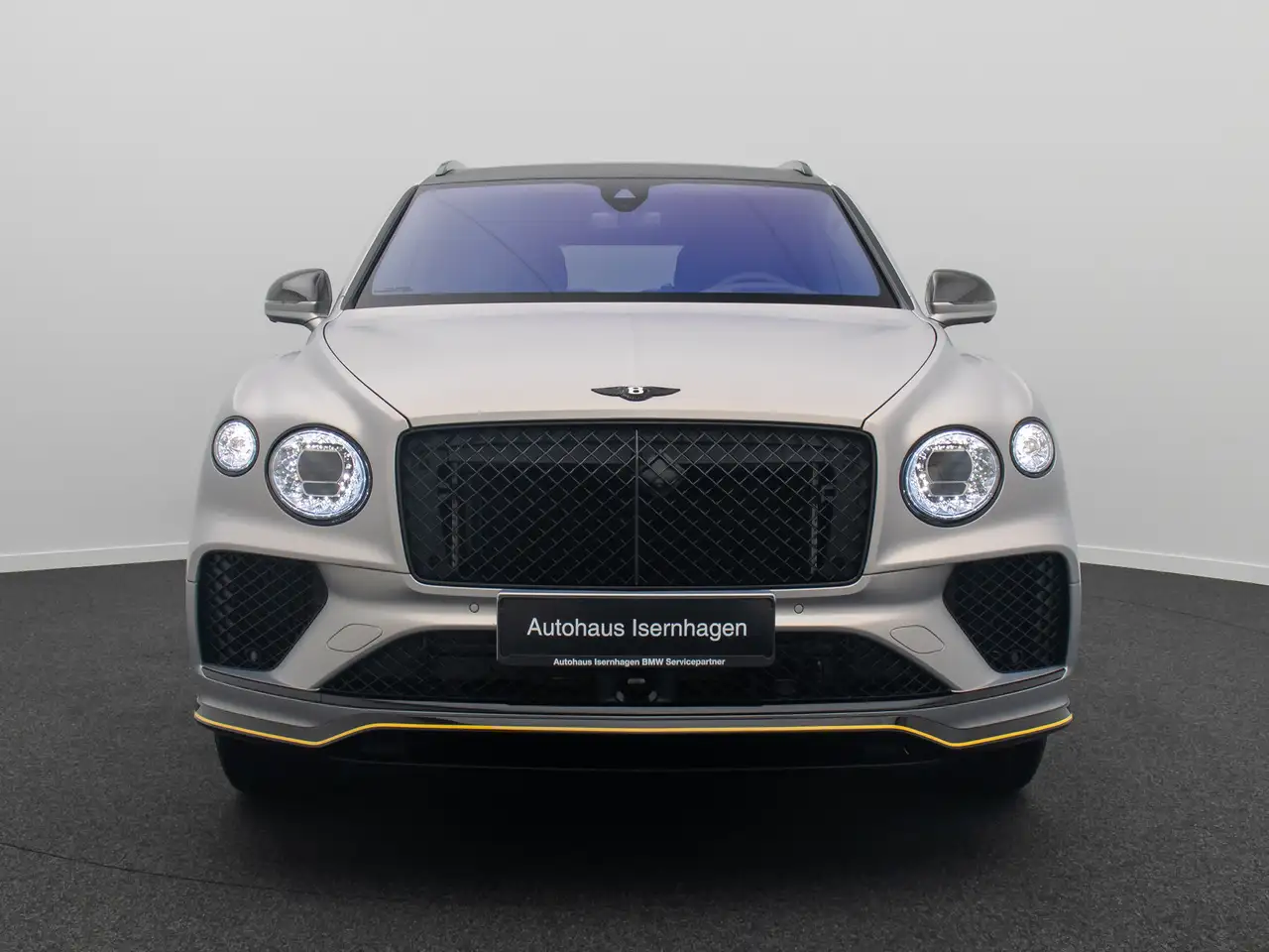 Bentley Bentayga 2