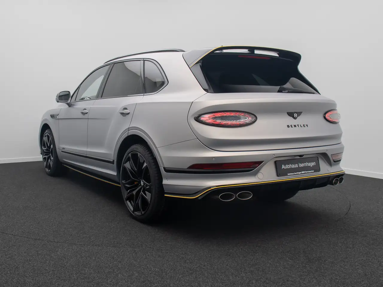 Bentley Bentayga 9