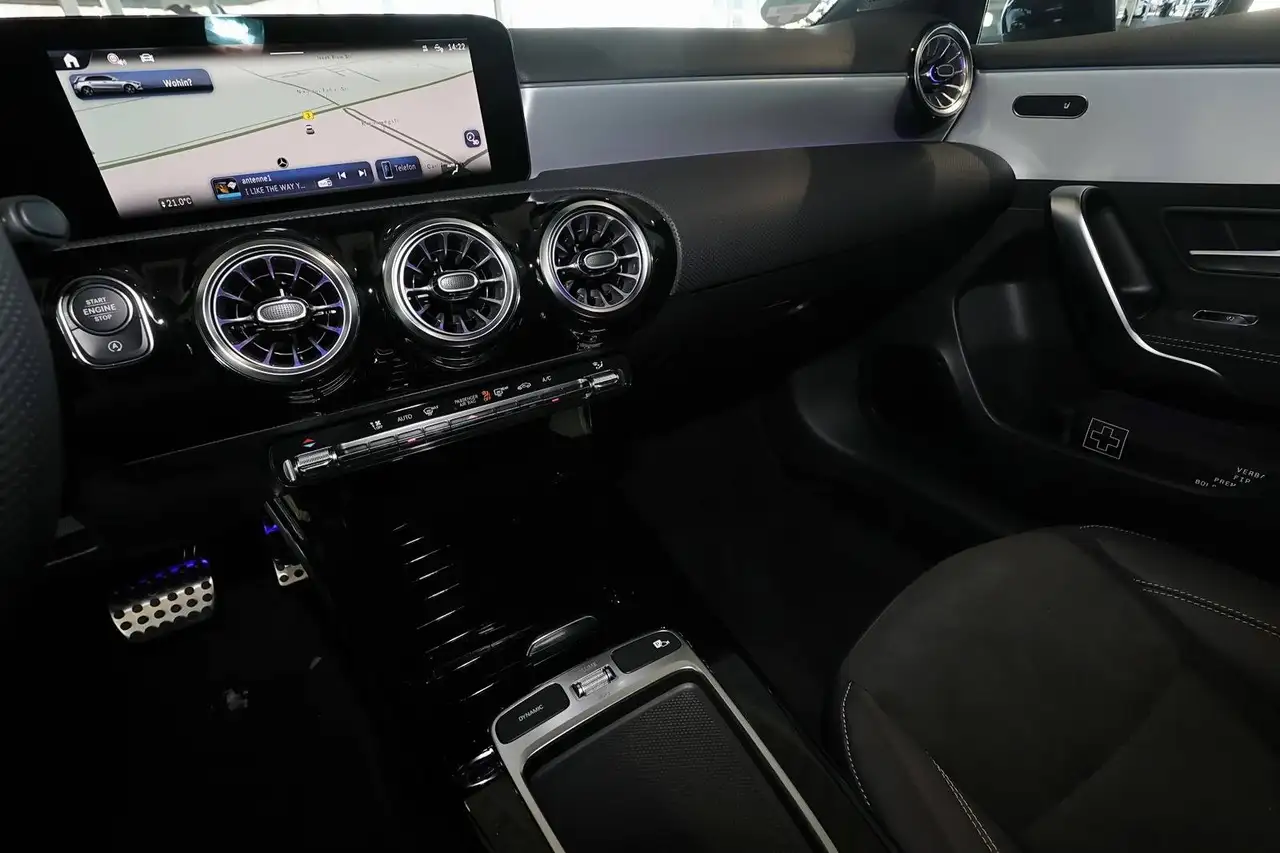 Mercedes-Benz A 180 10